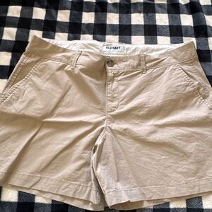 2 pair of Old Navy Women's shorts.